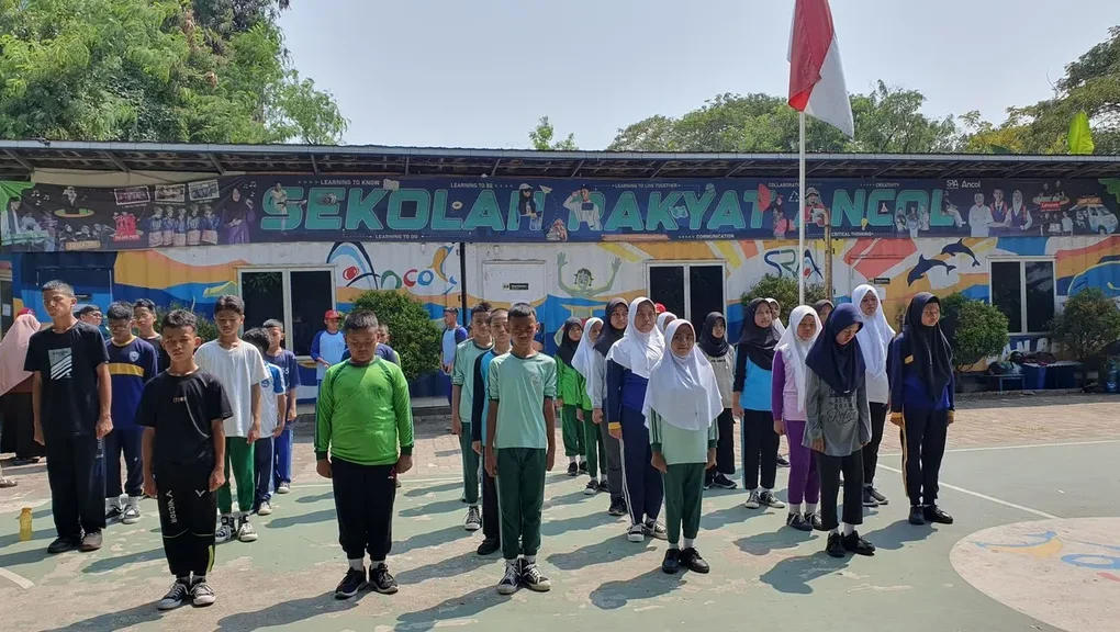peran-sekolah-rakyat-dalam-meretas-kesetaraan-pendidikan-di-indonesia