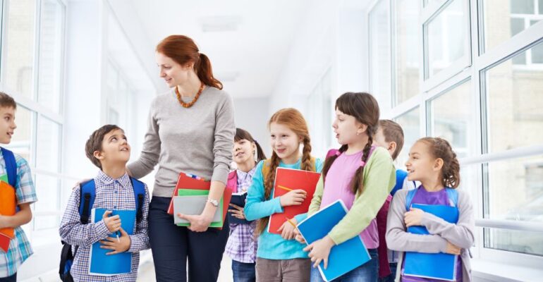 Pentingnya Pendidikan Karakter di Sekolah Sejak Dini